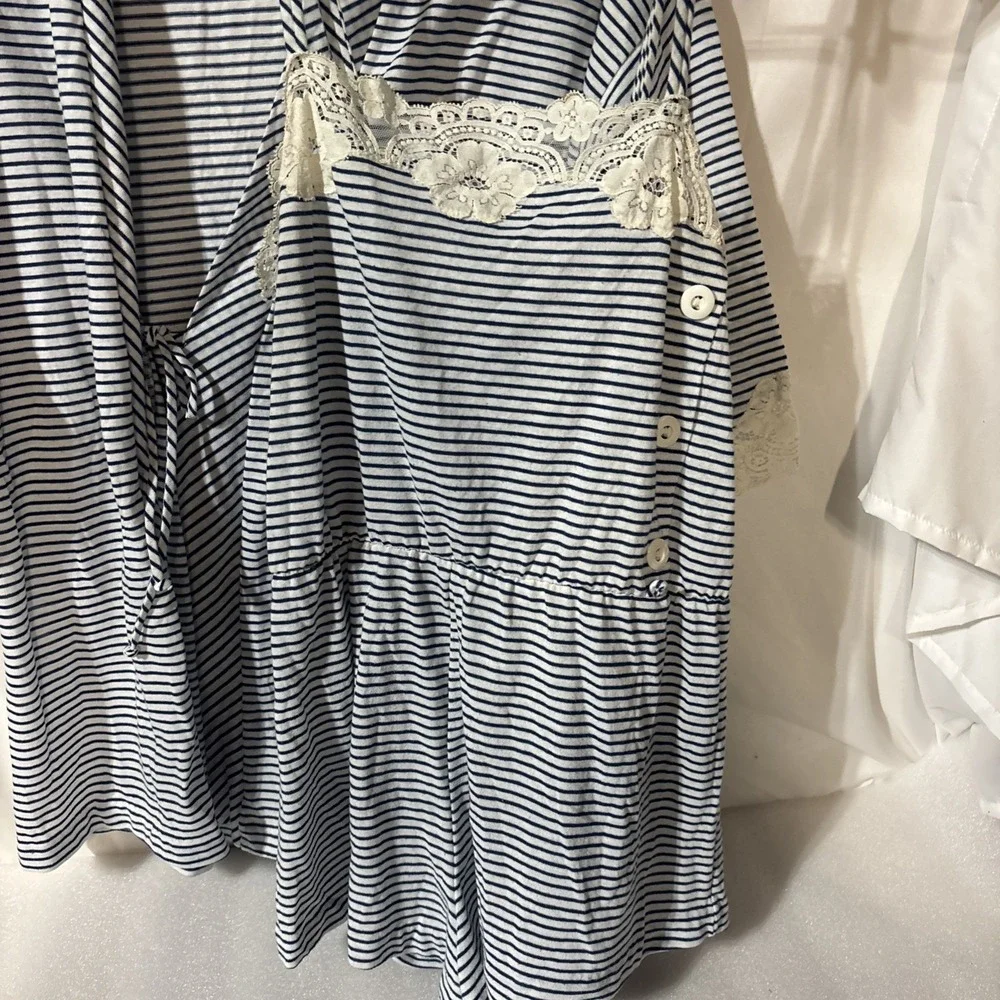 Vintage Lily of France Teddy & Robe Set – Blue And White Lace –‎ ILGWU – USA –L